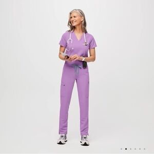 Figs Catarina Scrub Top in Lilac Dawn Size S